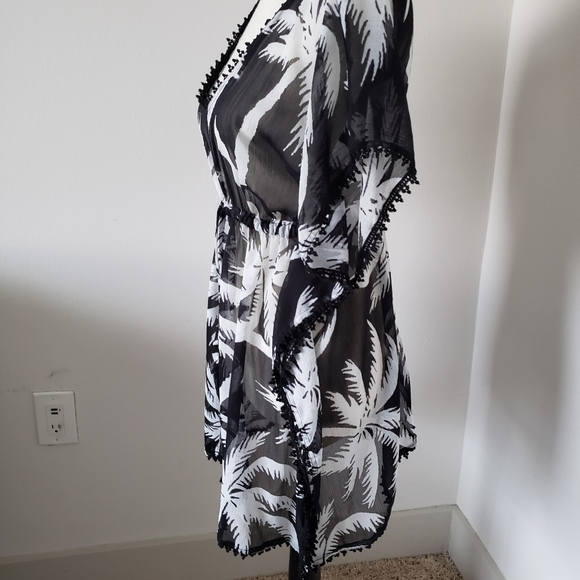 🏖 Beach cover up black/white old navy size small 🏝 - Picture 5 of 8